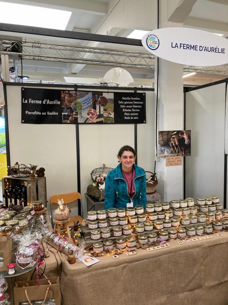 Stand de la ferme d'Aurélie qui commercialise des terrines, plats cuisinés et huiles